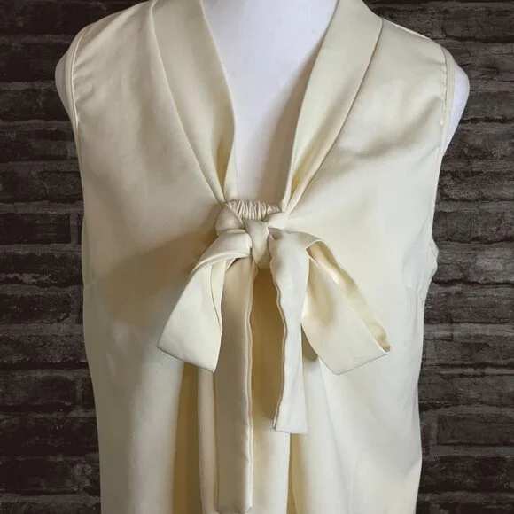 ✨ Poema Ivory Sleeveless Bow Tie Blouse - Size L - Picture 5 of 8